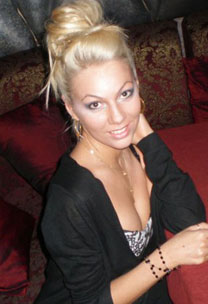 marriageagencykharkov.com - good looking lady