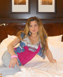 how to pick up beautiful woman - marriageagencykharkov.com